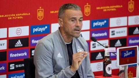  Luis Enrique: "No vamos a arriesgar con nadie"