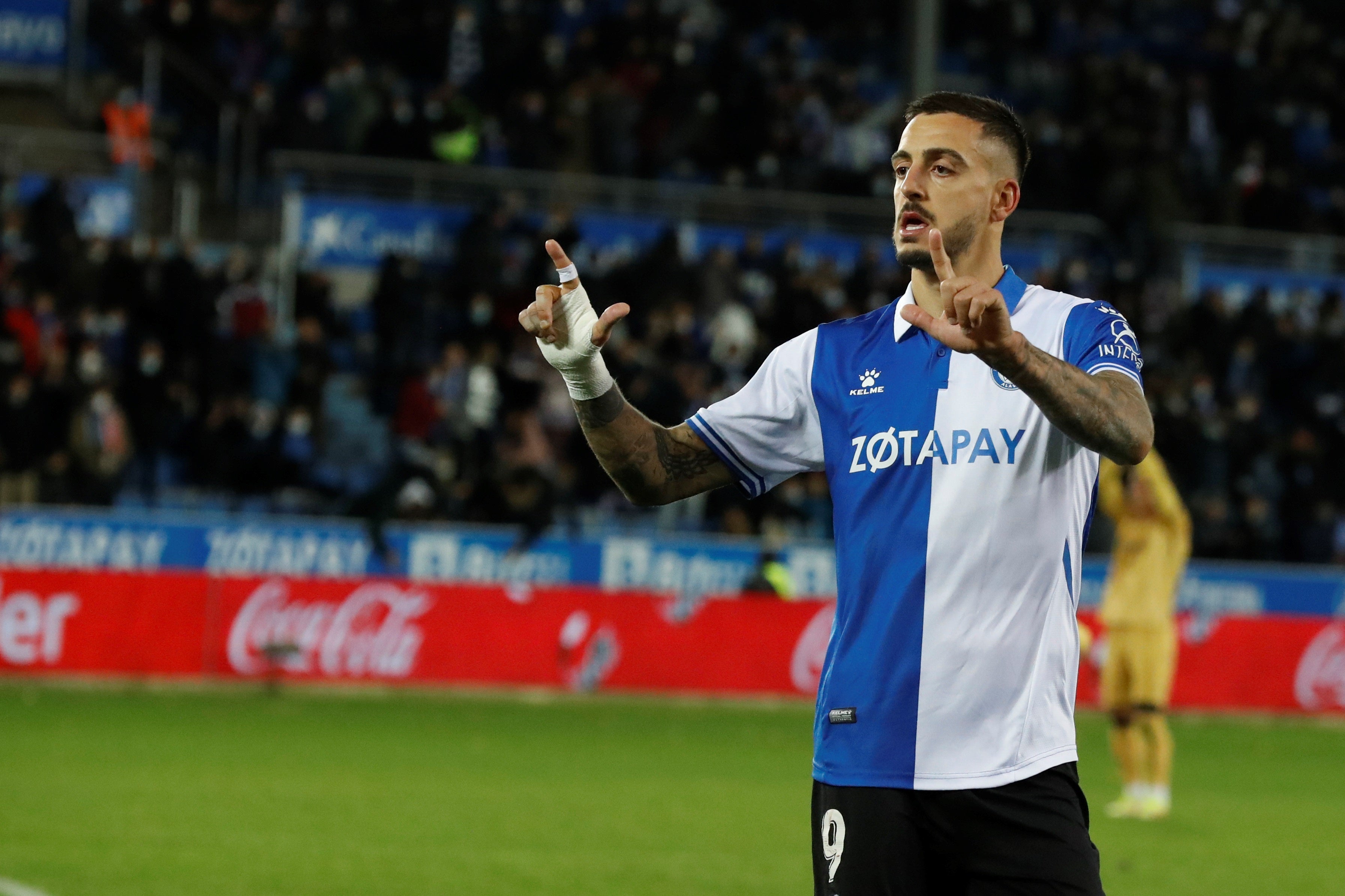 Joselu Mato: "¿Ir a la Selección Española? ¿Por qué no?" Joselu Mato: "¿Ir a la Selección Española? ¿Por qué no?"
