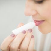 Cuidar los labios de los efectos del frío y el uso de la mascarilla