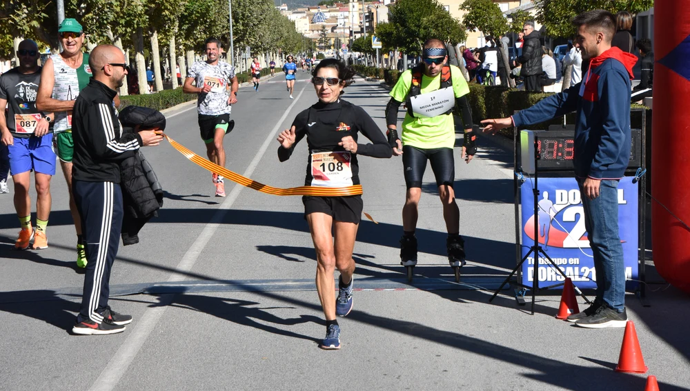 Carmen Sala Ferrer, ganadora de la XXXI Media Maratón de Pinoso en categoría femenina.