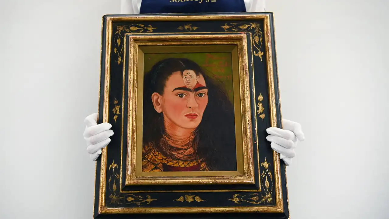 Autorretrato titulado "Diego y yo", de la pintora mexicana Frida Kahlo. Autorretrato titulado "Diego y yo", de la pintora mexicana Frida Kahlo.