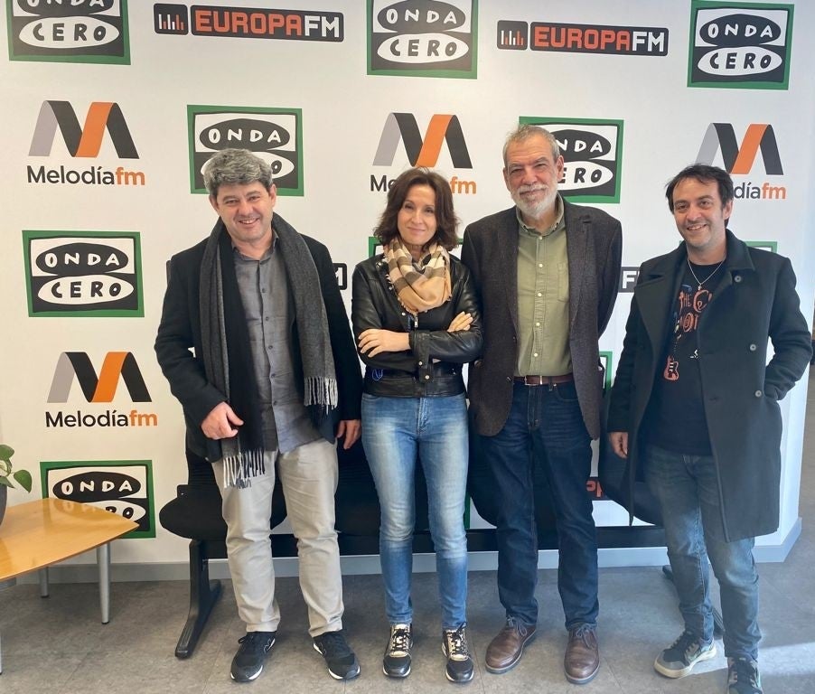 “Carmen Mola va a continuar firmando sus libros como Carmen Mola” “Carmen Mola va a continuar firmando sus libros como Carmen Mola”