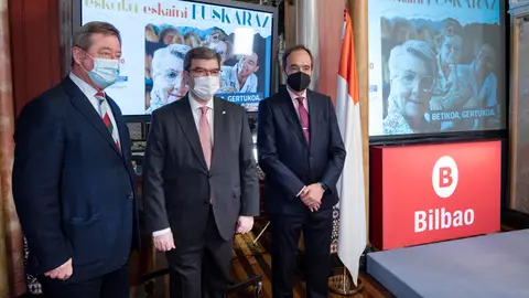 campaña “Betikoa. Gertukoa. Eskatu euskaraz, eskaini euskaraz” campaña “Betikoa. Gertukoa. Eskatu euskaraz, eskaini euskaraz”