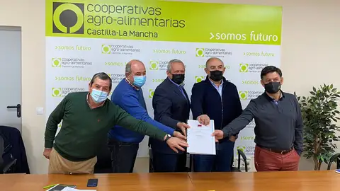 Asociaciones agrarias, unidos en las alegaciones Asociaciones agrarias, unidos en las alegaciones