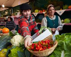 238 casetas regresarán a el Arenal en un Santo Tomás más "gastro y solidario" 238 casetas regresarán a el Arenal en un Santo Tomás más "gastro y solidario"