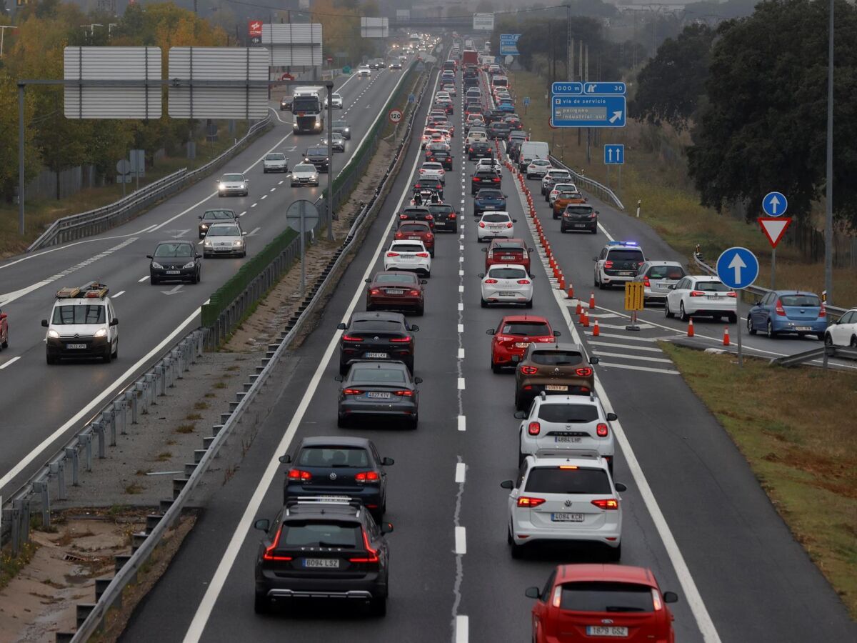 El elemento que obligará a llevar DGT en todos los coches a partir de julio | Onda Cero Radio