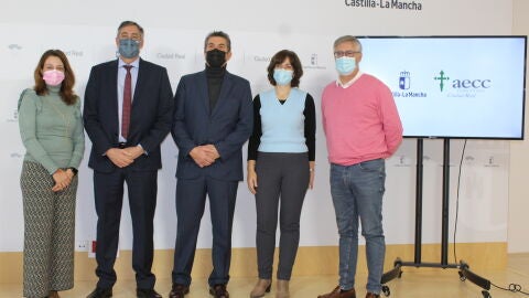 Junta y AECC han presentado los proyectos de hábitos saludables Junta y AECC han presentado los proyectos de hábitos saludables