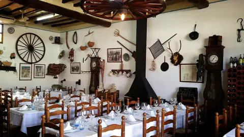 Restaurante Venta la Montaña de Benimantell. Restaurante Venta la Montaña de Benimantell.