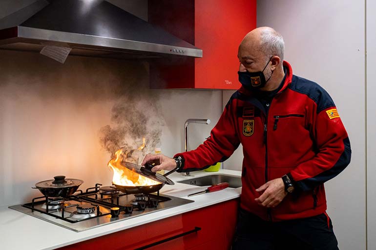 Se presenta la primera Escuela de Prevención de Riesgos en España Se presenta la primera Escuela de Prevención de Riesgos en España