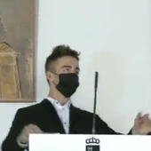 El tremendo susto de Pedro Acosta tras desvanecerse en su recepción por el campeonato de Moto 3 El tremendo susto de Pedro Acosta tras desvanecerse en su recepción por el campeonato de Moto 3