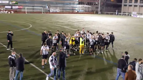 Celebración de Victoria CF Eliminó al Hernani CD