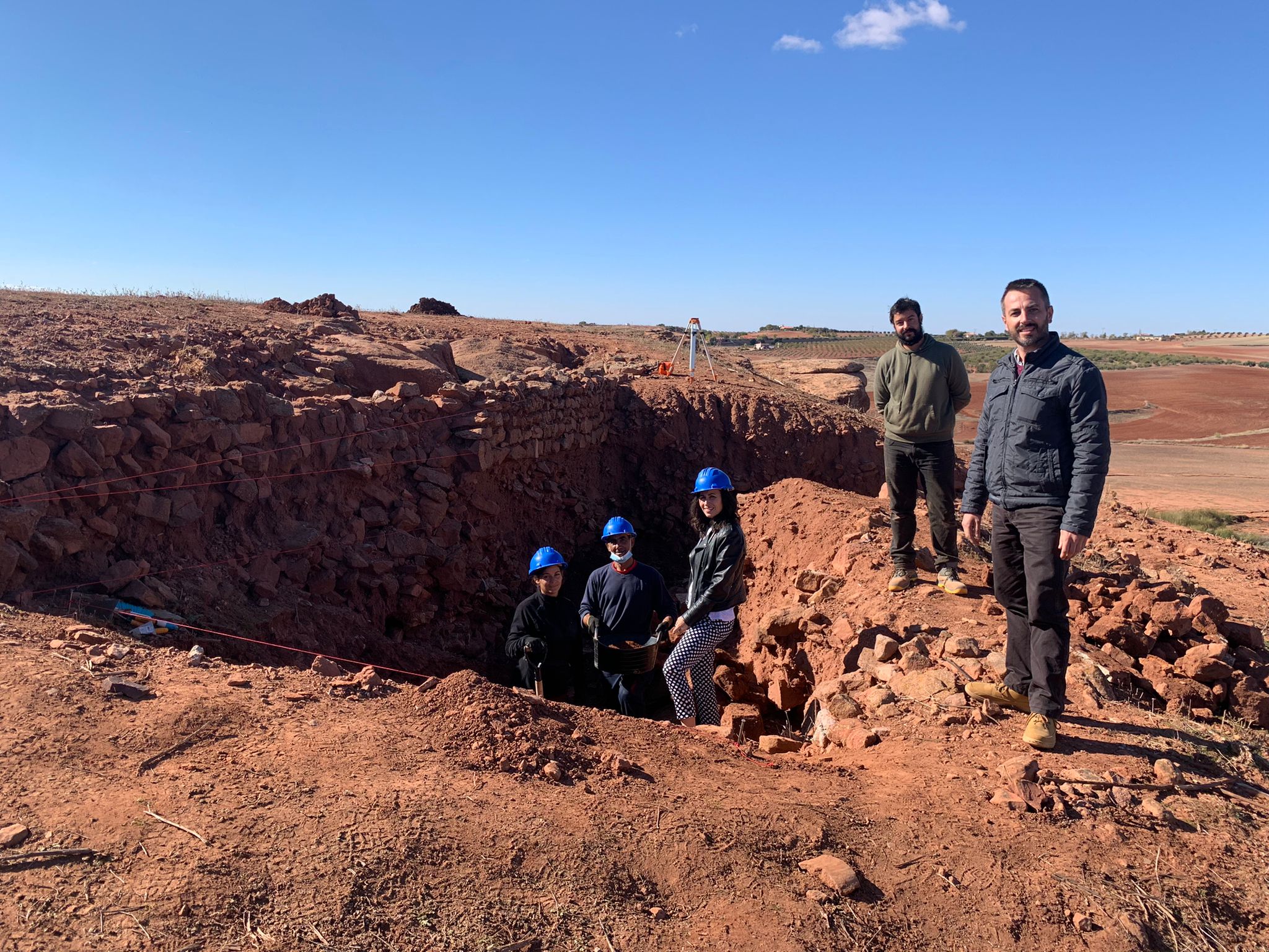 Un plan de empleo ayudará a limpiar y consolidar en el yacimiento de Entorno Jamila Un plan de empleo ayudará a limpiar y consolidar en el yacimiento de Entorno Jamila