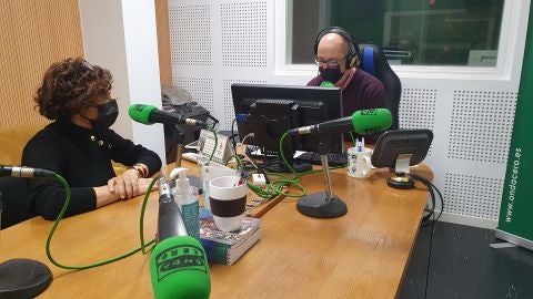 Eugenia D&iacute;az Abella aclarou en M&aacute;s de Uno Ourense a problem&aacute;tica xurdida co alcalde