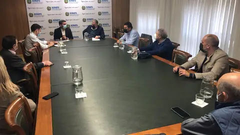La Comunidad exige al Gobierno de España que fije en 0,30 euros el precio del agua desalada para riego La Comunidad exige al Gobierno de España que fije en 0,30 euros el precio del agua desalada para riego