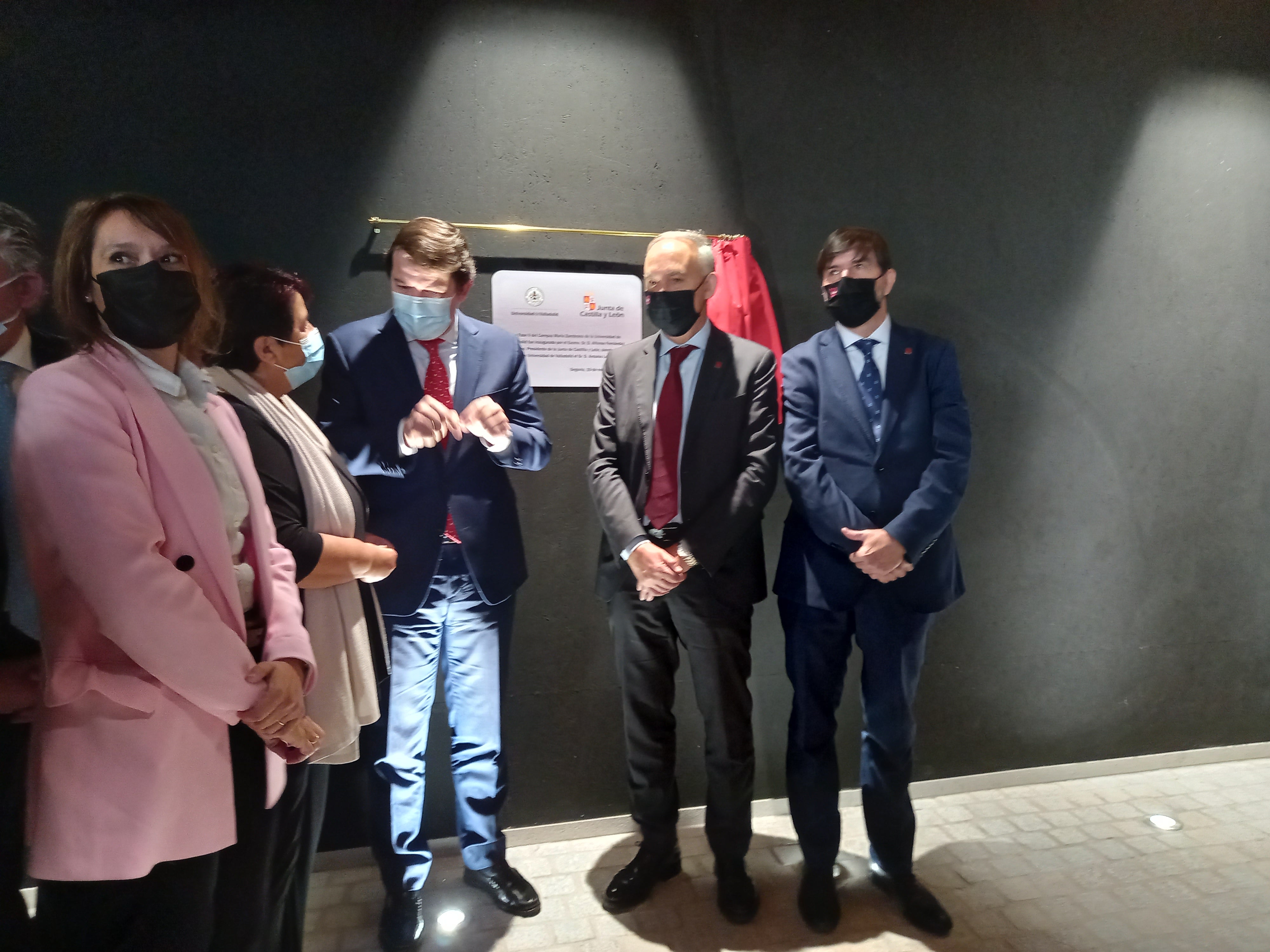 La ampliación del hospital y los estudios de Enfermería compartirán edificio y se construirá en las fincas adyacentes al Hospital La ampliación del hospital y los estudios de Enfermería compartirán edificio y se construirá en las fincas adyacentes al Hospital