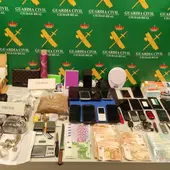 Material incautado por la Guardia Civil Material incautado por la Guardia Civil