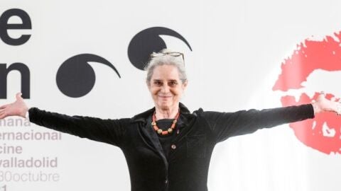 La actriz Vicky Pe&ntilde;a, en el photocall de la Seminci de Valladolid durante la presentaci&oacute;n de 'Libertad'