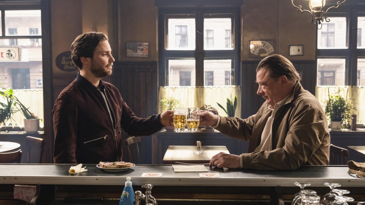 Daniel Brühl: "Disfruto con un mundo intimista o con un parque de aventuras como Marvel" Daniel Brühl: "Disfruto con un mundo intimista o con un parque de aventuras como Marvel"
