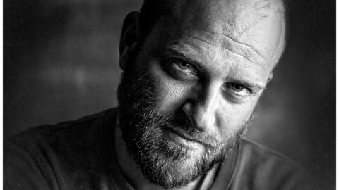 El escritor Alejandro Pedregosa, entrevistado en 'M&aacute;s de Uno Marbella'