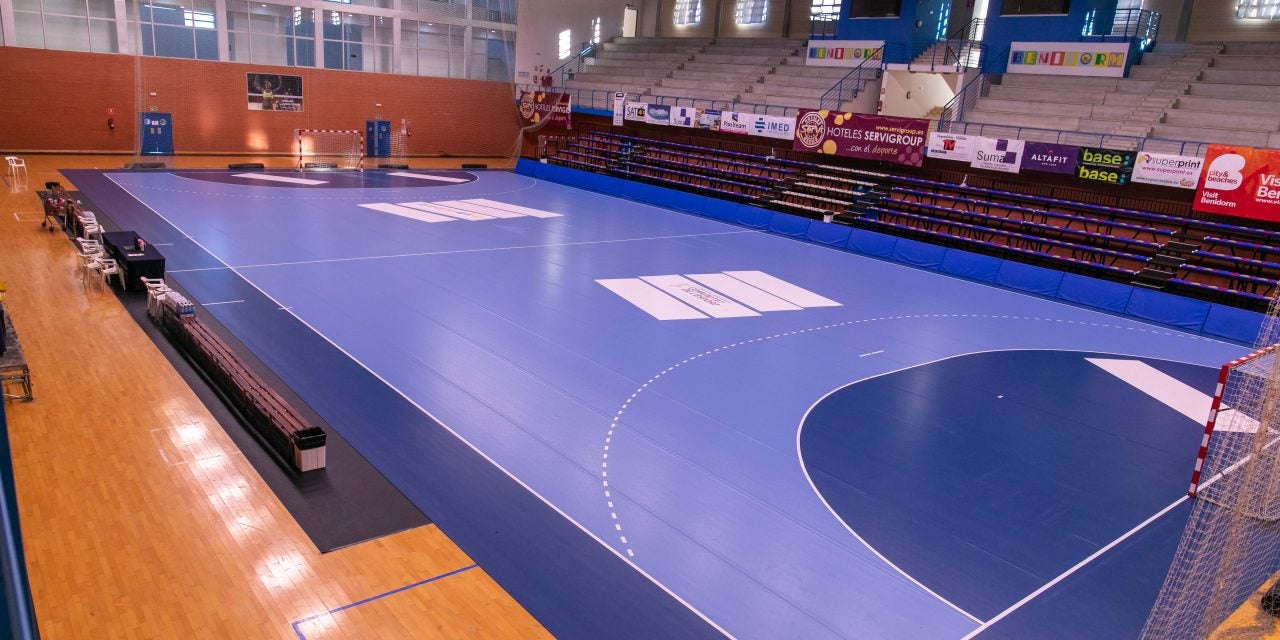 El Balonmano Benidorm vuelve a solicitar el aplazamiento de dos partidos por positivos COVID en la plantilla El Balonmano Benidorm vuelve a solicitar el aplazamiento de dos partidos por positivos COVID en la plantilla