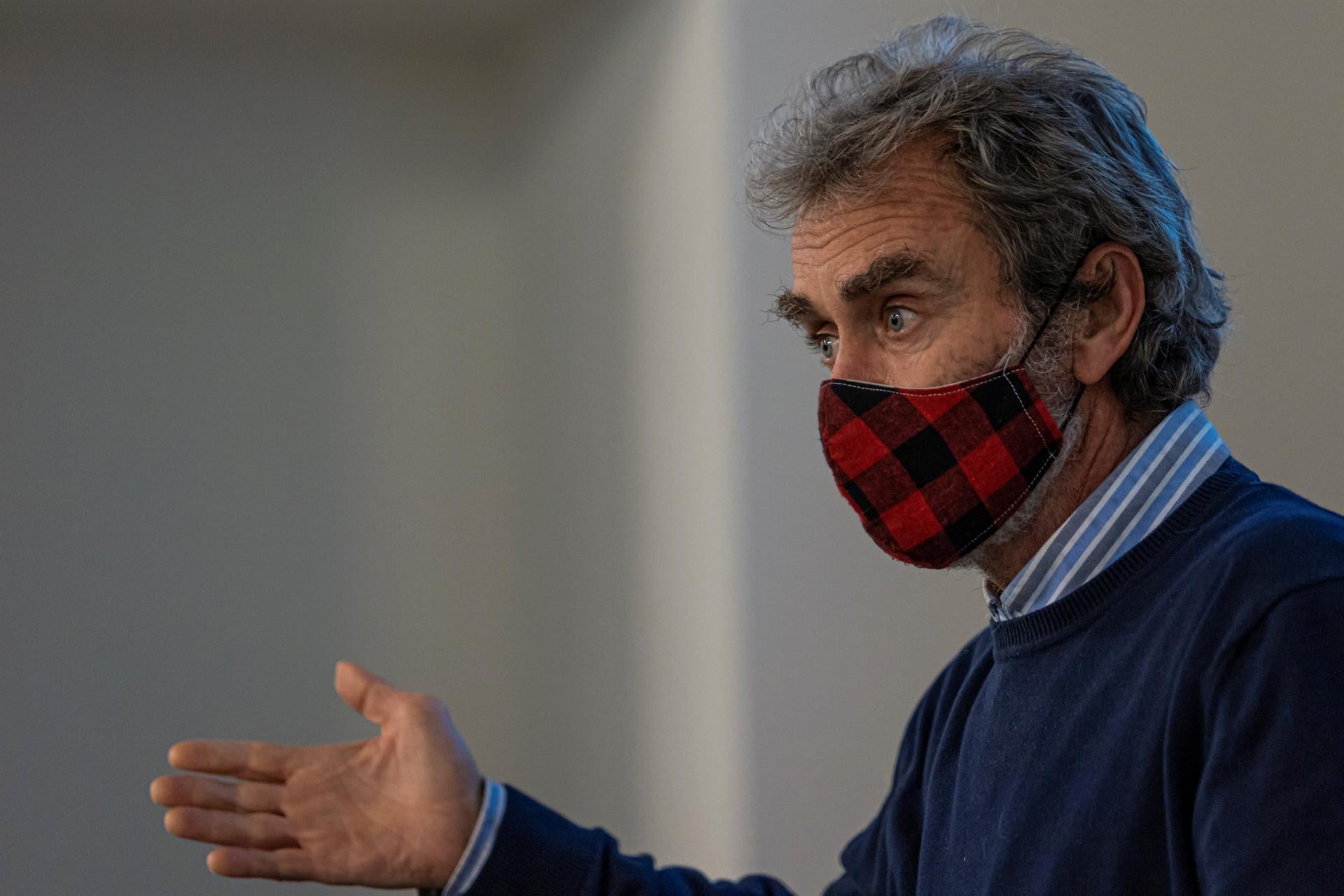 Fernando Simón cree que exigir el pasaporte covid, con el 90% de la población vacunada, carece de sentido Fernando Simón cree que exigir el pasaporte covid, con el 90% de la población vacunada, carece de sentido