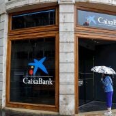 Alerta para los clientes de CaixaBank por una estafa que intenta robar sus datos personales 