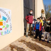 Alumnos de un colegio de Alcoba han sido los primeros en participar en esta iniciativa Alumnos de un colegio de Alcoba han sido los primeros en participar en esta iniciativa