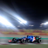 Fernando Alonso, en acción durante el GP de Catar Fernando Alonso, en acción durante el GP de Catar