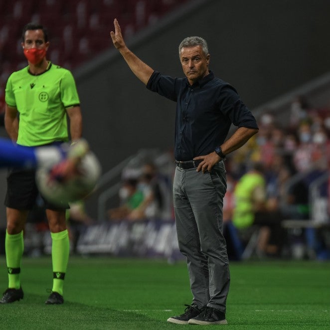Bragarnik se da un plazo de 48 horas para encontrar al nuevo entrenador del Elche Bragarnik se da un plazo de 48 horas para encontrar al nuevo entrenador del Elche