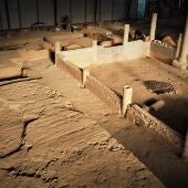 Excavación arqueológica en la Casa de los Grifos de Complutum