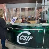 La sede de CSIF en Castellón se convierte en ‘Punto Violeta’