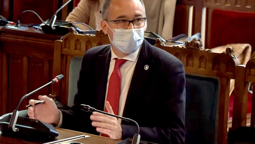 Consejero Salud confirma 31 contratos hospital de Jarrio. Consejero Salud confirma 31 contratos hospital de Jarrio.