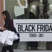 Las tiendas de ropa realizan importantes descuentos Las tiendas de ropa realizan importantes descuentos