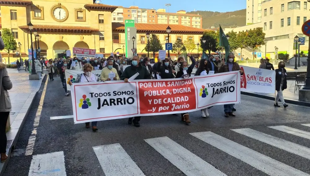 Todos Somos Jarrio anuncia más movilizaciones, la próxima delante hospital.. 
