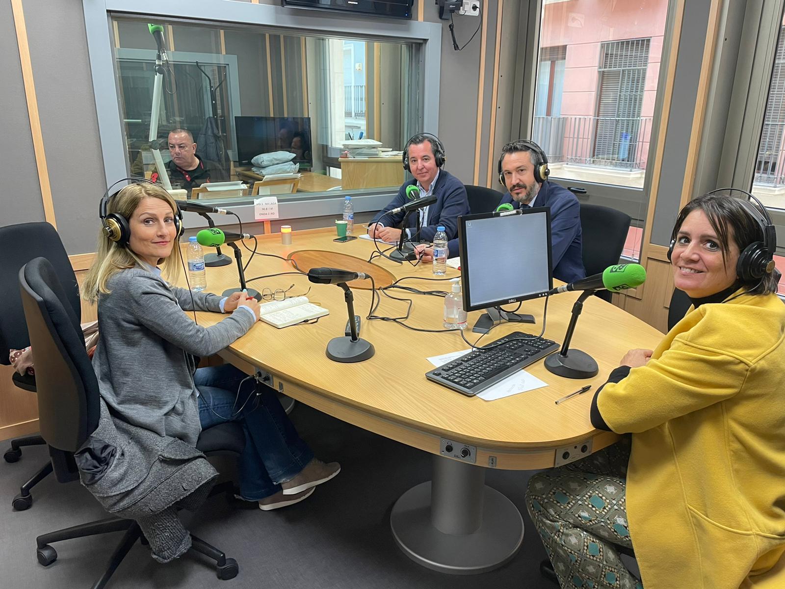 Claves de Málaga, en Tertulia. Podcast de actualidad política y económica 22/11/2021 Claves de Málaga, en Tertulia. Podcast de actualidad política y económica 22/11/2021