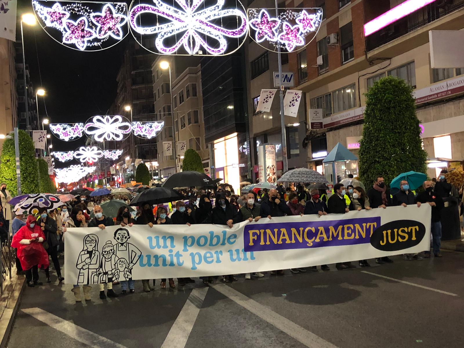 El alcalde de Elche considera que el impulso de una financiación autonómica “más justa” es “un factor esencial” para poder “superar la desigualdad" entre regiones El alcalde de Elche considera que el impulso de una financiación autonómica “más justa” es “un factor esencial” para poder “superar la desigualdad" entre regiones