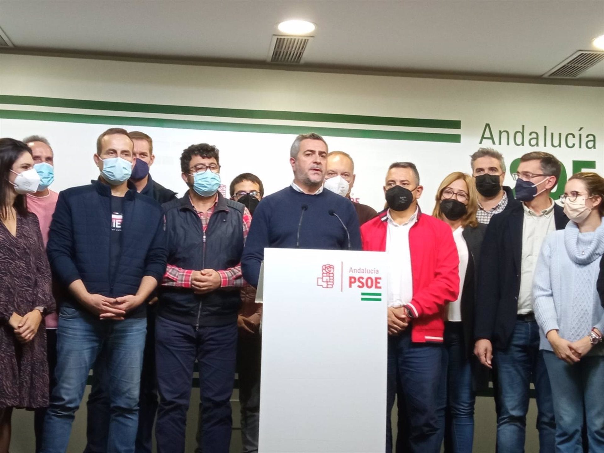 Juan Antonio Lorenzo gana las primarias del PSOE en Almería Juan Antonio Lorenzo gana las primarias del PSOE en Almería