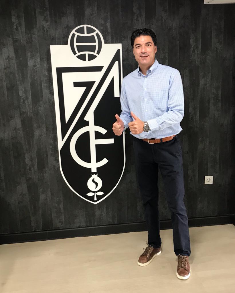 Luis Aragón: "Me duele ver al Zaragoza tanto tiempo en Segunda" Luis Aragón: "Me duele ver al Zaragoza tanto tiempo en Segunda"