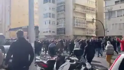 Vídeo de la huelga del metal en Cádiz Vídeo de la huelga del metal en Cádiz