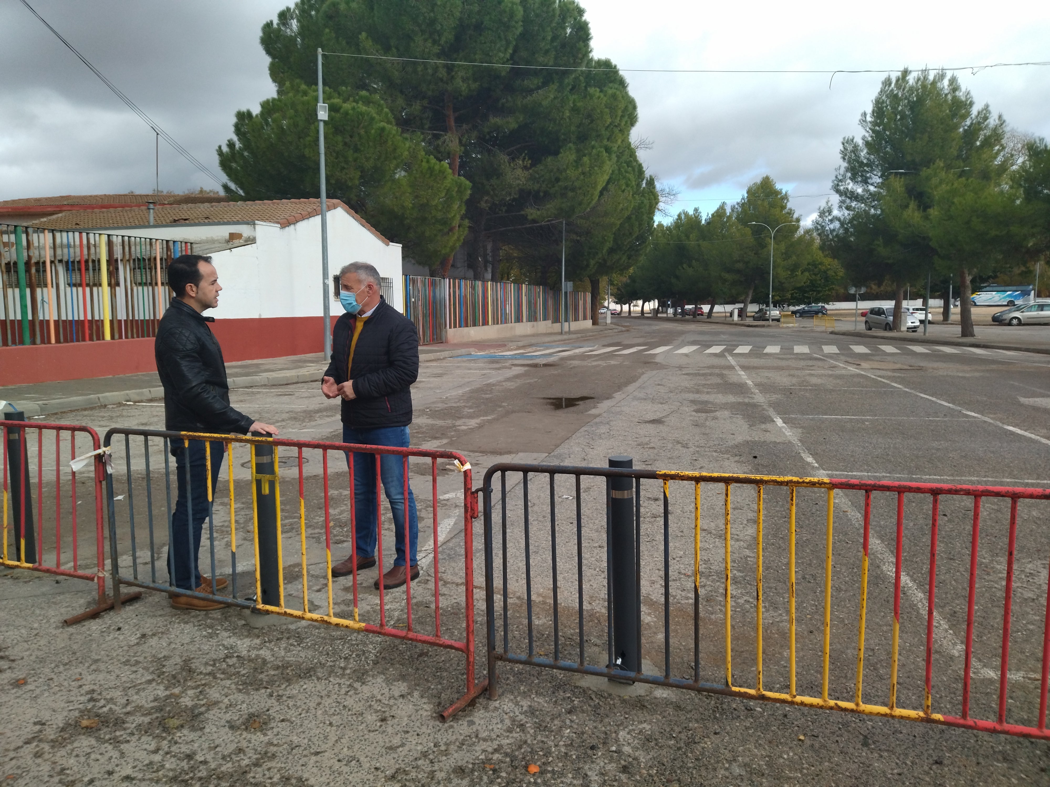 La zona aledaña a los colegios e instalaciones deportivas pasa a ser peatonal de manera definitiva La zona aledaña a los colegios e instalaciones deportivas pasa a ser peatonal de manera definitiva