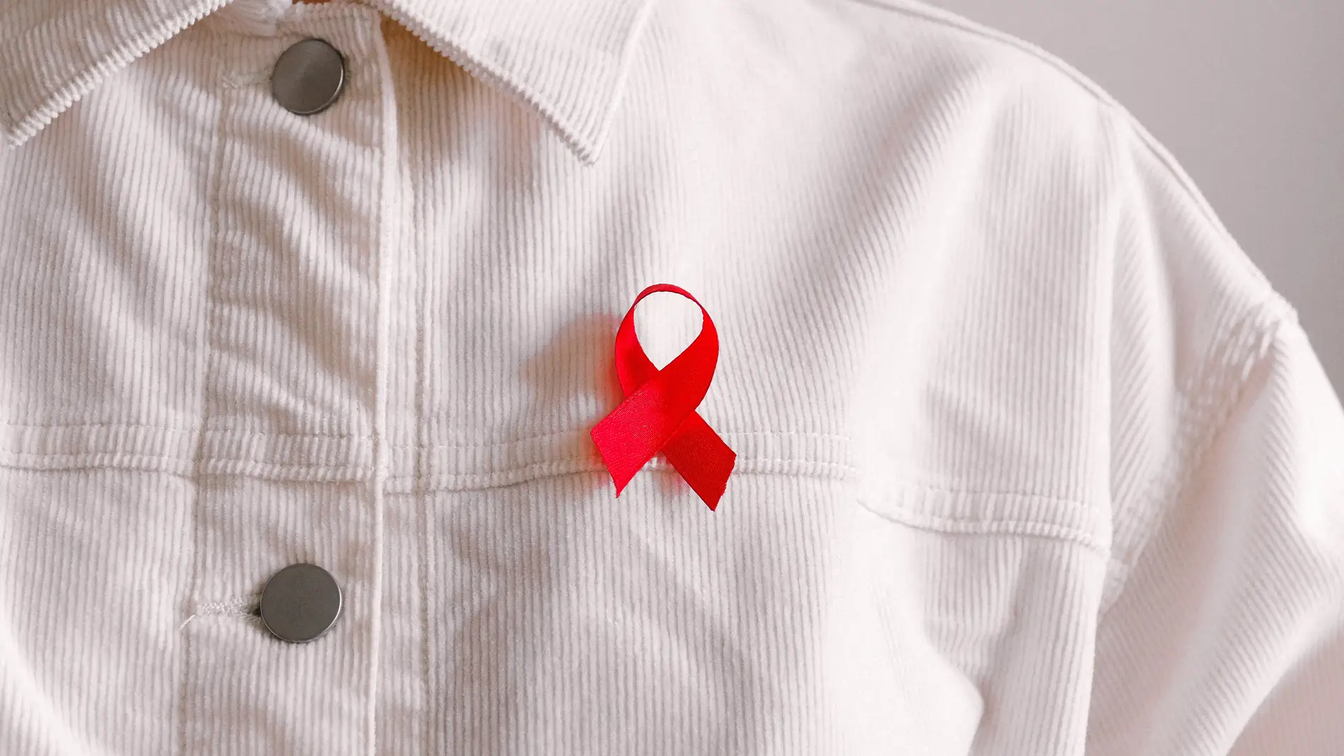 Lazo rojo sida: es su significado y qué simboliza? | Cero Radio