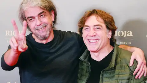 Fernando León de Aranoa y Javier Bardem, en la Academia de Cine tras conocer las nominaciones de 'El buen patrón' a los Goya Fernando León de Aranoa y Javier Bardem, en la Academia de Cine tras conocer las nominaciones de 'El buen patrón' a los Goya