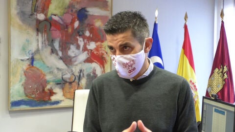 L&aacute;zaro preocupado por el repunte de COVID