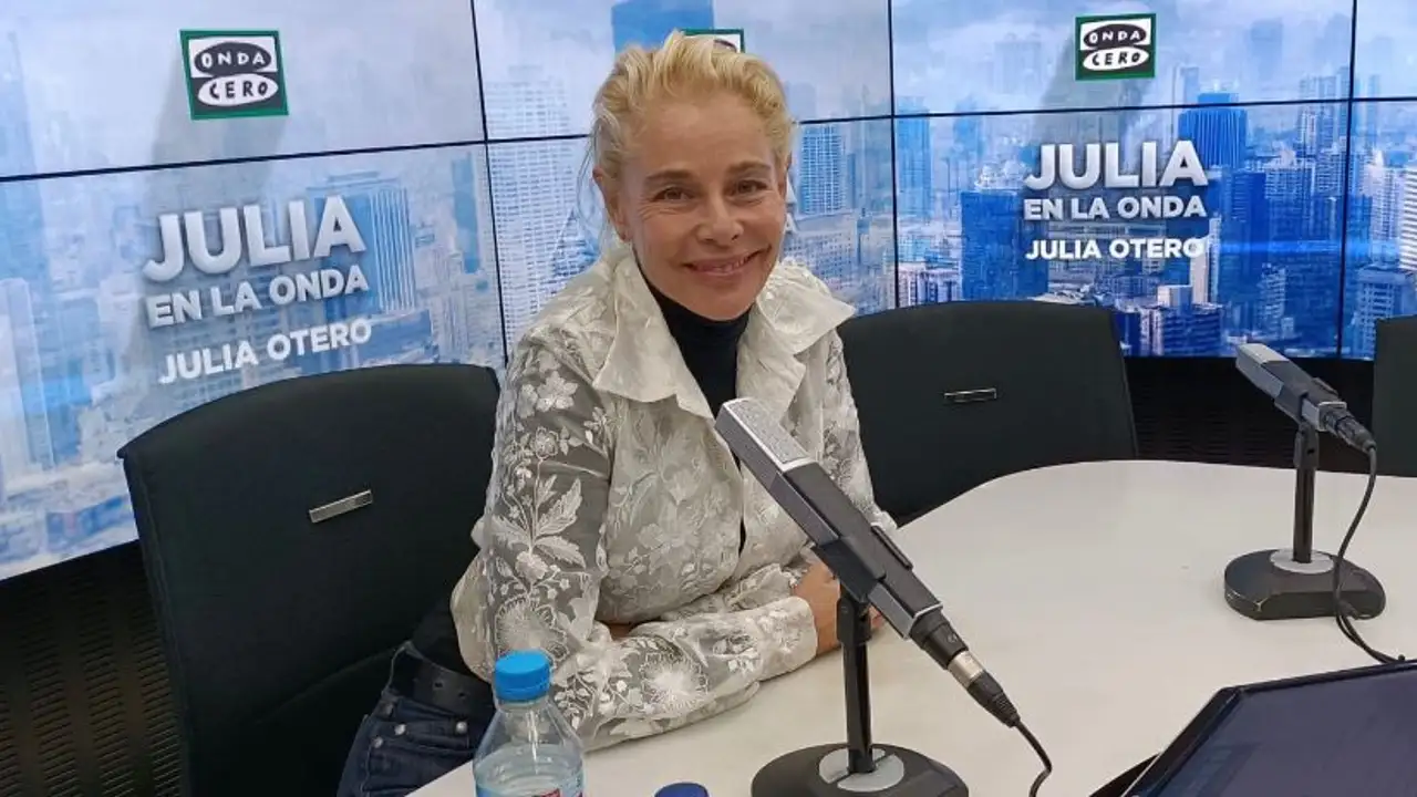 Belén Rueda en "Julia en la Onda" Belén Rueda en "Julia en la Onda"