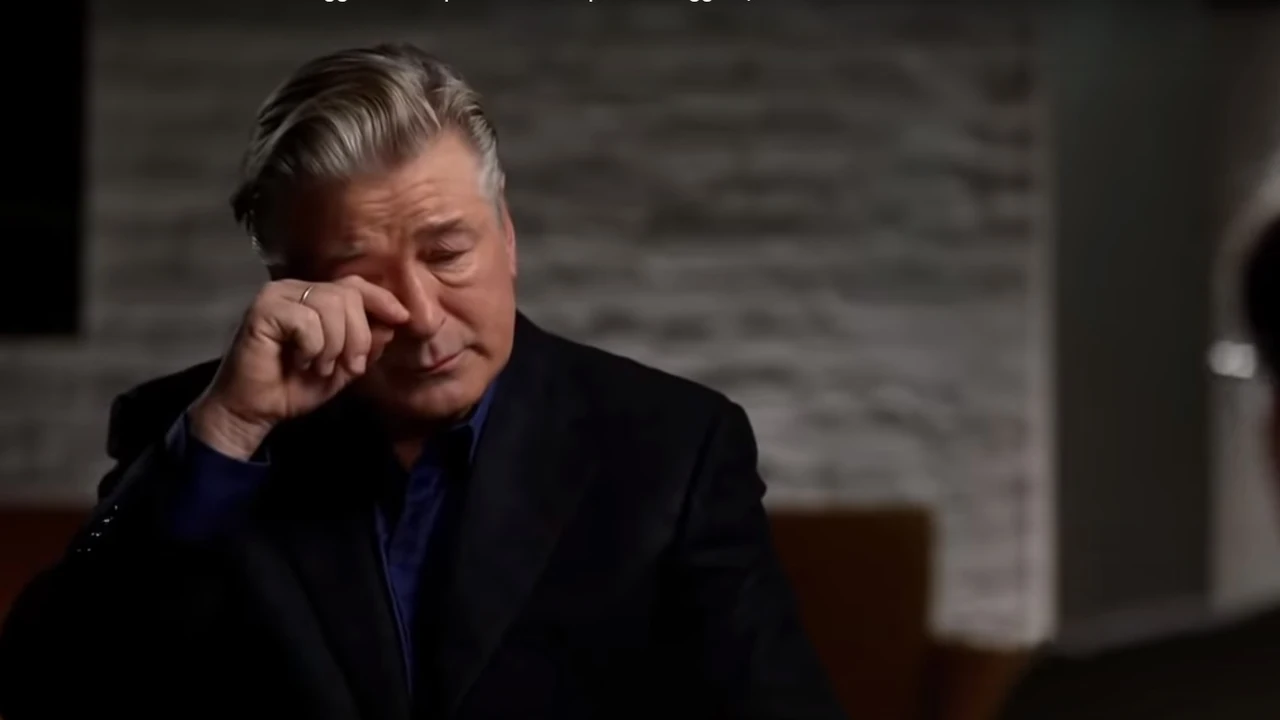 La primera entrevista de Alec Baldwin tras la tragedia en el rodaje de 'Rust'.
