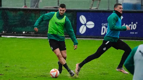 Simón Luca, jugador del Racing de Santander Simón Luca, jugador del Racing de Santander