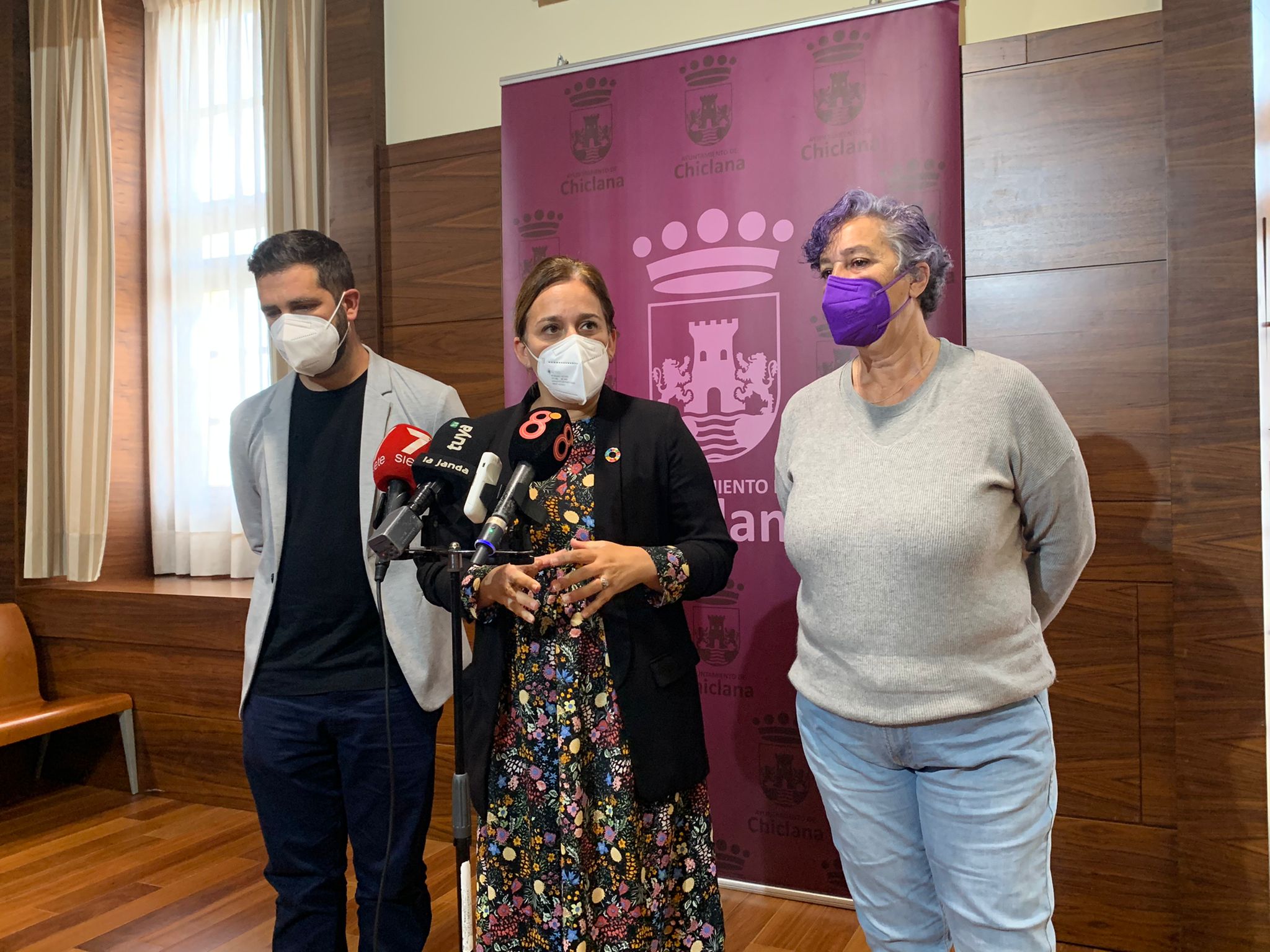 PSOE, IU y Podemos reclaman a la Junta que de luz verde a las Normas Sustantivas de Chiclana PSOE, IU y Podemos reclaman a la Junta que de luz verde a las Normas Sustantivas de Chiclana