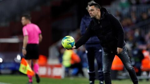 El entrenador del FC Barcelona Xavi Hern&aacute;ndez 