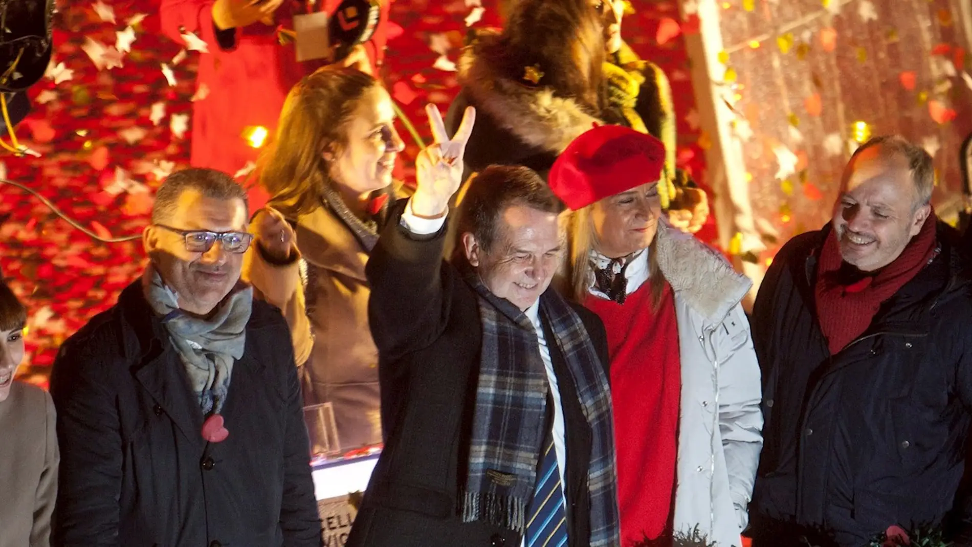 El alcalde de Vigo, Abel Caballero, durante el encendido de las luces de Navidad