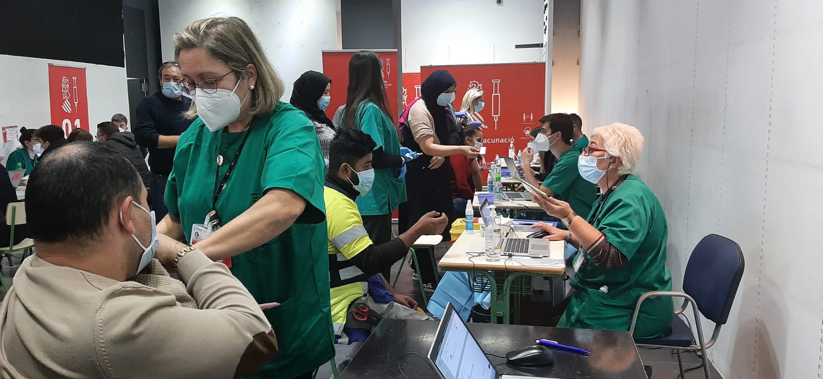 Castelló prepara una jornada de vacunación sin cita para las dosis pendientes tras la ola de enero Castelló prepara una jornada de vacunación sin cita para las dosis pendientes tras la ola de enero